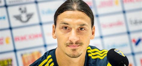 Let's compare how zlatan ibrahimovic face, model Zlatan Ibrahimović Wants All Your Attention For A Damn ...