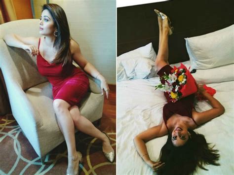 Neha Pendse Photos Checkout The Tv Actress Hot Pictures Sexy Clicks
