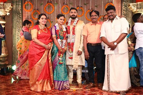 Keerthana parthiban engaged to her 8 years boyfriend sreekar prasad latest tamil cinema news. Parthiban daughter Keerthana Akshay Wedding Photos | New ...