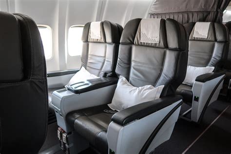 Icelandair Saga Premium Review Comfortable Seats And Good Service