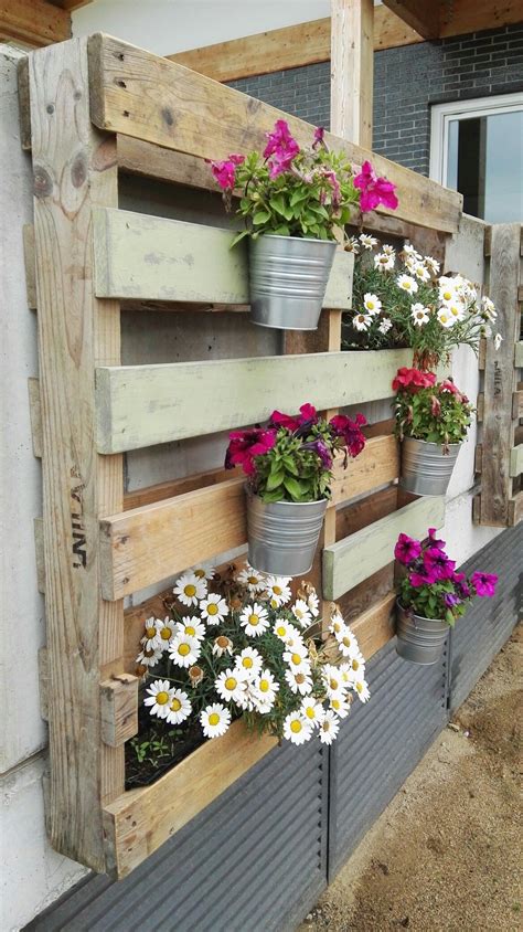 Jardinera Con Palets Pallets Garden Vertical Herb Garden Flower