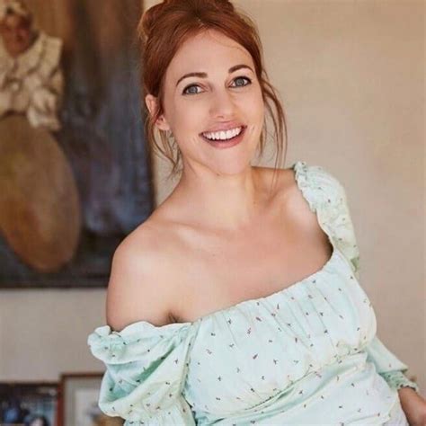 Meryem Uzerli In The Middle Of A Scandal Turkish Series Teammy
