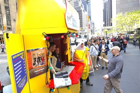 Manhattan Banana Stand Shows A Peel Of ‘arrested
