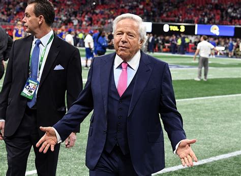 New England Patriots Owner Robert Kraft Accused Of Soliciting Sex Police Say Houston Style