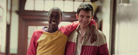 Bande Annonce Sex Education Asa Butterfield Se La Joue Sexologue Dans La Nouvelle Série