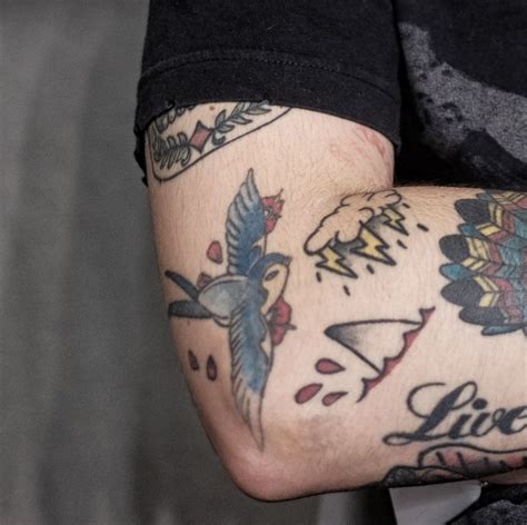 Tip 93 About Arm Tattoo Boy Unmissable Indaotaonec