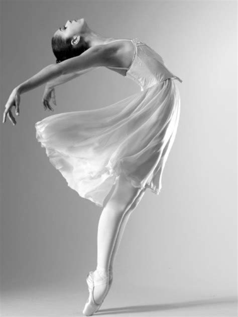 Top 10 Most Beautiful Photos Of Ballerinas Ballet Photography Ballet