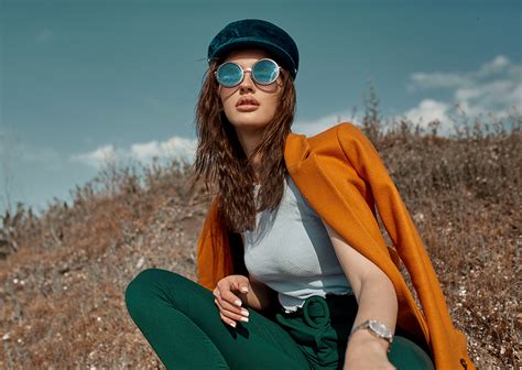 Essential Tips For An Outdoor Fashion Photoshoot