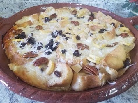 Ingredientes aceite para freír 6 bolillos grandes, rebanados (tipo de pan) 2 l de agua ½ kg de piloncillo (dulce de miel de caña) 1 taza de azúcar 2 rajas de canela 4 clavos de olor ½ taza. Capirotada tres leches!!!! - YouTube