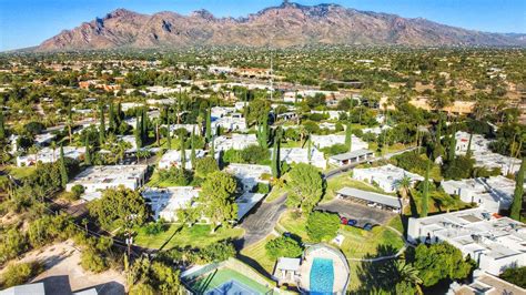 8 Best Tucson Neighborhoods By A Local