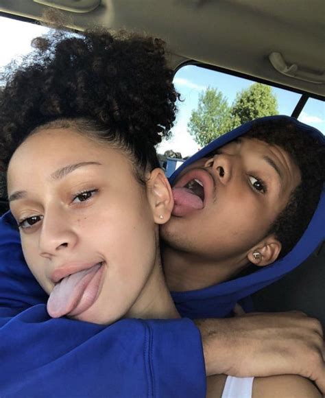 𝚋𝚘𝚞𝚓𝚎𝚎𝚋𝚛𝚊𝚝𝚣🧸🖤 Cute Couples Goals Black Couples Goals Cute Black Couples