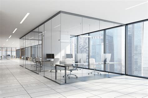 7 Ways To Use Clear Glass To Make Your Office Look Great