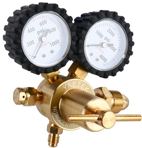 brass nitrogen regulator with double 2″ gauges 800 psi delivery pressure cga580 inlet