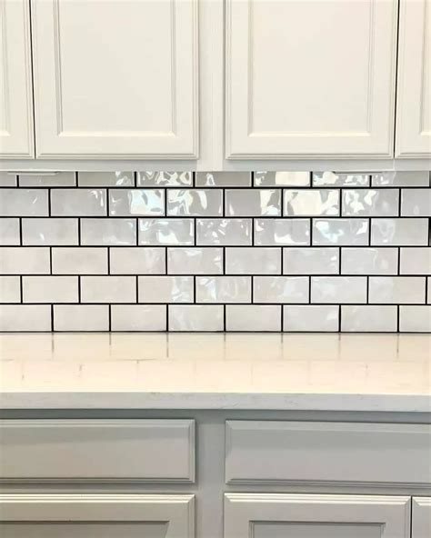 Classic White Subway Tile With Black Grout Designs In White Subway Tiles Kitchen