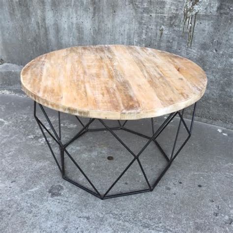 French 1880s burl walnut coffee table with drawer, baluster legs and stretcher. Coffee Table - Nadeau Atlanta