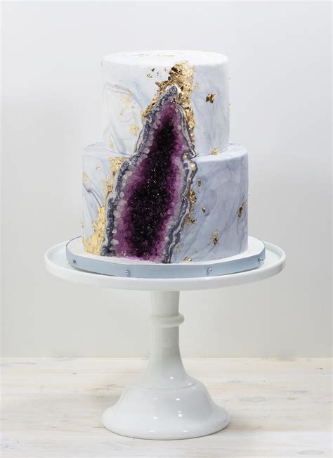 Znalezione Obrazy Dla Zapytania Geode Cake Geode Cake Crystal Cake