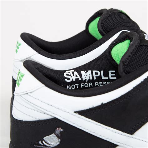 Nike Sb X Staple Dunk Low Pro Og Panda Pigeon Qs Blackwhite Green