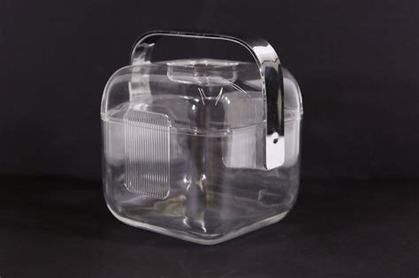 Fratelli Guzzini Lucite Ice Bucket Auction