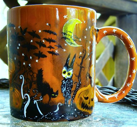 Not only do these halloween coffee drinks fit your fangtastic vibes, but you'll have more cash to dish out on a wicked cute halloween costume or extra bags of candy to enjoy while watching hocus pocus. A Gathering of Creative Thoughts: HALLOWEEN COFFEE MUG SALE!
