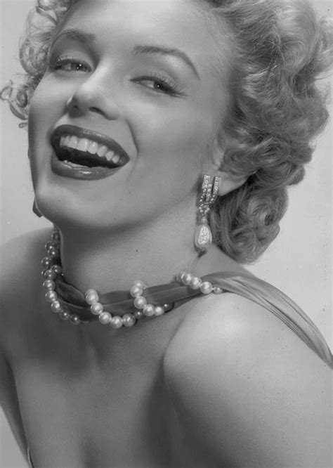 Marilyn Monroe 1952 Photo By Bernard Of Hollywood