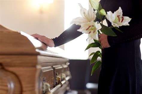 How To Find The Most Affordable Burial Insurance Policy Mom Blog Society