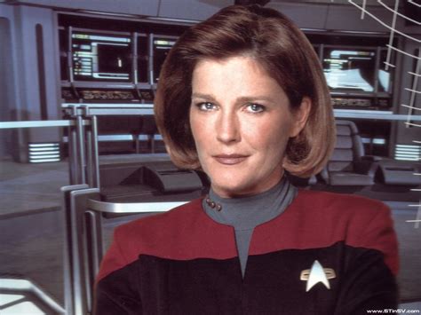 Captain Janeway Star Trek Voyager Star Trek Tv Star Trek Enterprise