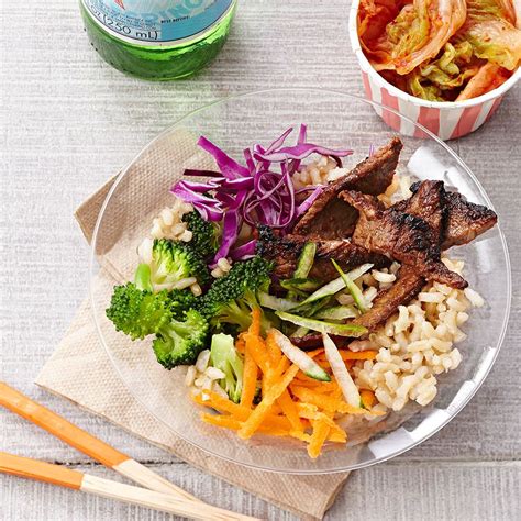 You'll only have to dirty one pot in this easy pasta recipe that cooks chicken and vegetables right along with the noodles. Healthy Dinners in a Bowl | Bulgogi, Beef, noodles, Dinner