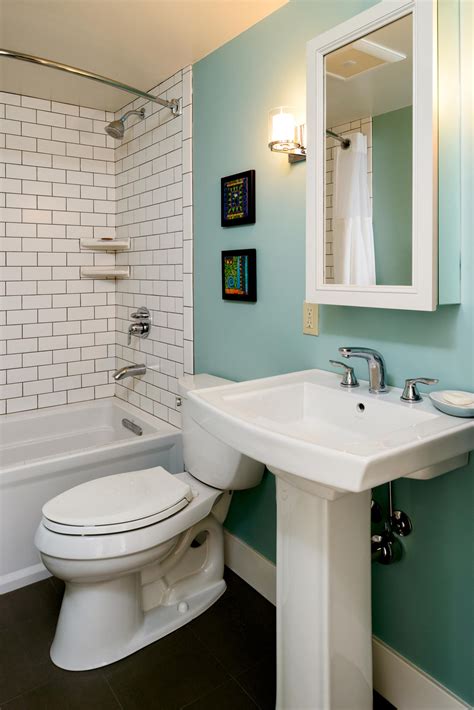 5 Creative Solutions For Small Bathrooms Hammer And Hand
