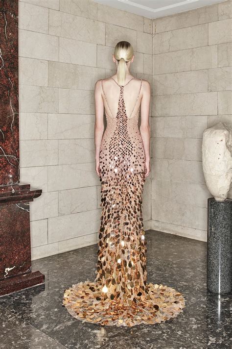 Atelier Versace Fall 2020 Couture Fashion Show The Impression