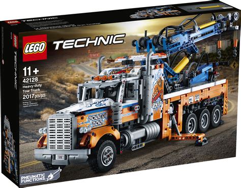 Lego Technic Heavy Duty Tow Truck 42128 Review The Brick Fan