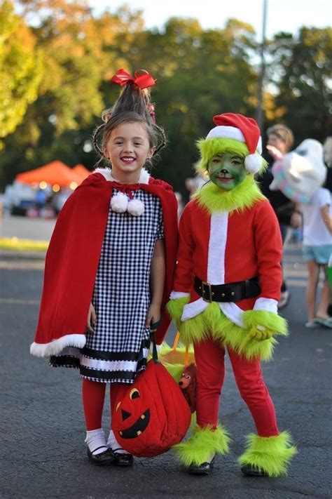 Diy Grinch Cindy Lou Who Costume Ideas And Tutorial In