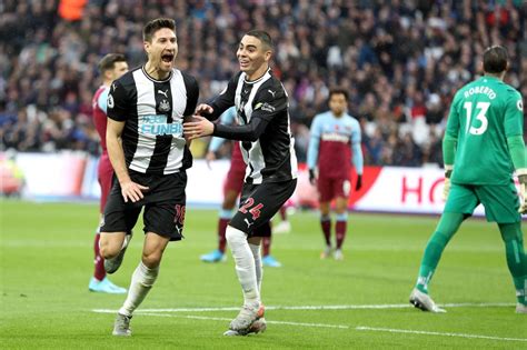 West Ham 2 3 Newcastle Four Things We Learned On Dark Day For The Hammers London Evening