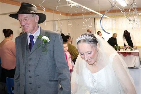 Terminally Ill Bride And Groom Get Married On Hospital Ward In Beautiful Christmas Eve Wedding