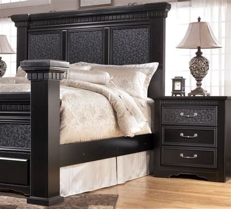There are 2,759 suppliers who sells queen black bedroom furniture sets on alibaba.com, mainly located in asia. black-queen-bedroom-sets-l-1ae1ab4e5880b2e9.jpg (800×724 ...