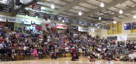 Tennessee Guard Commit Kwe Parker Dazzles With 360 Slam In Dunk Contest