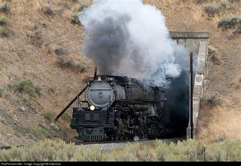 Up 3985 Union Pacific Steam 4 6 6 4 At Weatherby Oregon By Indecline