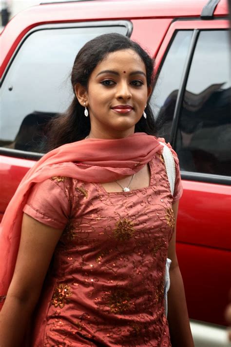 Malayalam Serial Actress Full List Vaultlio