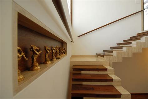 20 Duplex Stairs Wall Design