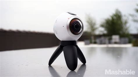 samsung s gear 360 is the vr video camera for the masses mashable