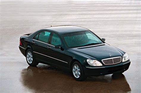 Die höchstgeschwindigkeit liegt bei 180 bis 185 km/h, je nach hinterachsübersetzung. 2000-06 Mercedes-Benz S-Class | Consumer Guide Auto