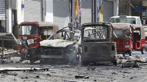 Carro bomba explotó en la brigada 30 en cúcuta y deja al menos 35 heridos. Somalia: tres soldados murieron en un ataque con carro ...