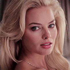 Margot Robbie Daily In 2022 Margot Robbie Margot Robbie Gif Robbie