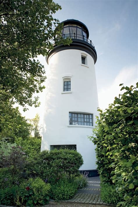 7 Lighthouses In The Uk You Can Stay The Night In