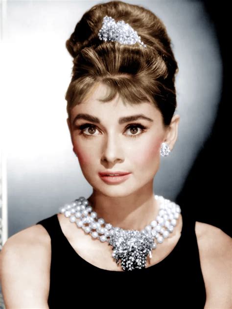 Holly Golightly Audrey Hepburn 1961 Classicscreenbeauties Audrey