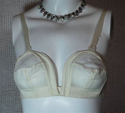 1950s maidenform bullet bra ivory maidenette 32 vintage outfits vintage bra maidenform