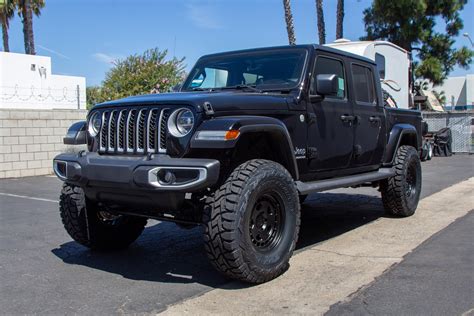 Stand Tall Maxtrac Four Inch Lift Kit For Jeep Gladiator