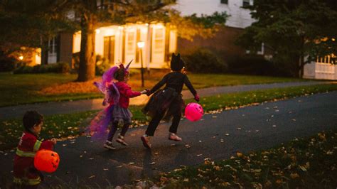 13 ways to get great photos of kids on Halloween - TODAY.com