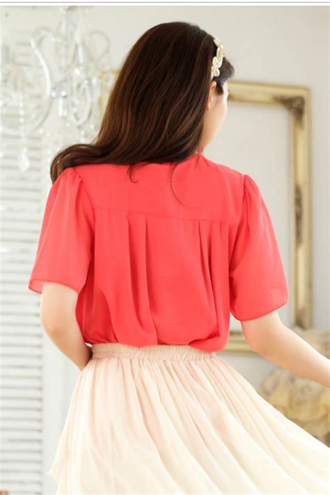 Jual blouse wanita dengan model blouse kerja, model lengan pendek yang cantik ditambah dengan warna pink yang cantik banget untuk kamu. BLOUSE KOREA | BAJU KERJA WANITA KOREA | BUSANA KERJA ...