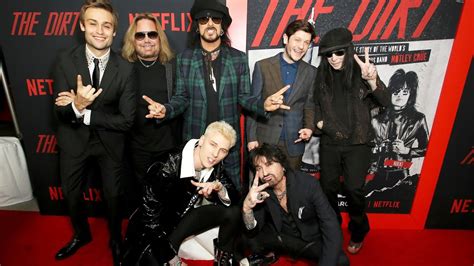 Netflixs The Dirt Relives The Wild Ways Of Motley Crue Youtube