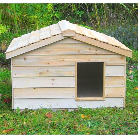 Extra Large Outdoor Cat House Insulated For 3 To 4 Feral Cats
